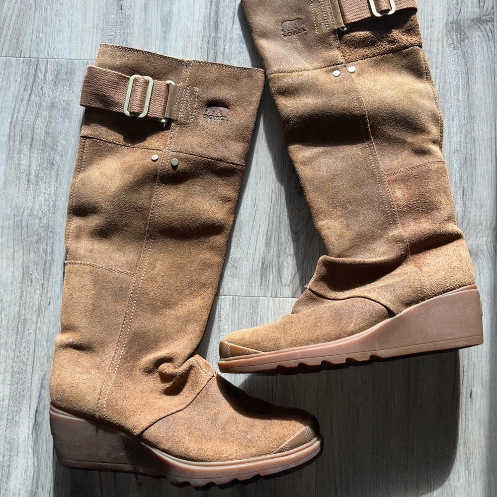 Sorel Toronto Suede Boots